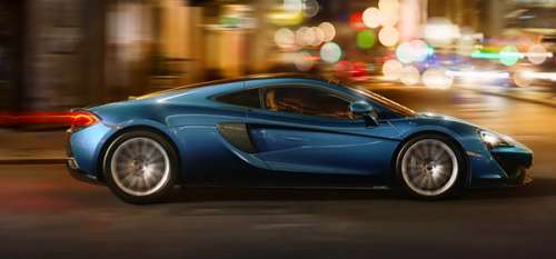 McLaren презентовал болид с 2-я багажниками