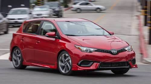 «Тойота» назвала имена своих новых машин