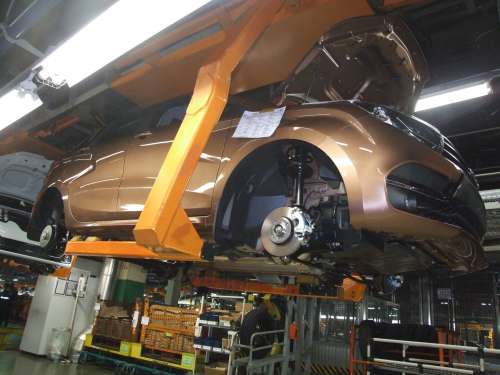 Полноприводная Lada XRAY появится в следующем году