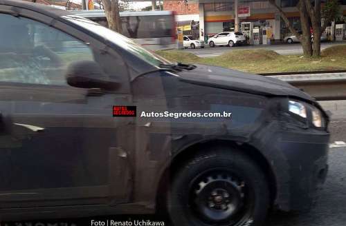 Fiat занялся тестами новенького бюджетного хэтча