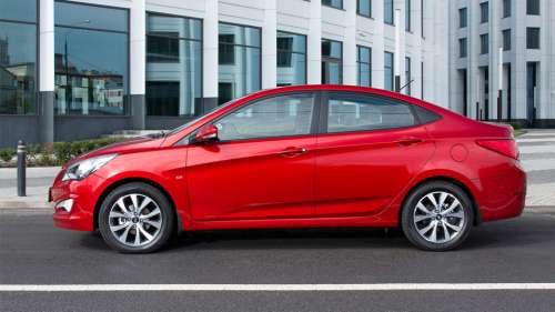 За прошлый месяц Hyundai Solaris стала хуже продаваться в РФ на треть