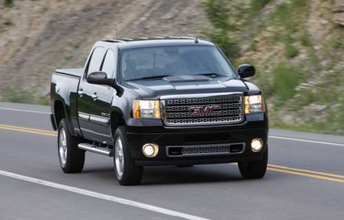 GM устраивает отзыв больше 1 млн пикапов