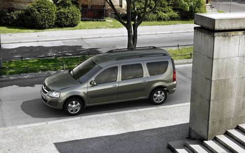 Больше всего доходов принес минивэн LADA Largus