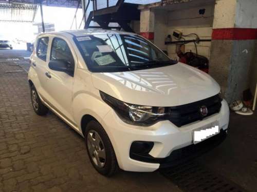 Fiat соорудил ультрабюджетный хэтчбек