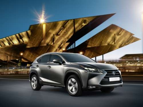 Lexus NX — лидер премиум-сегмента в Москве