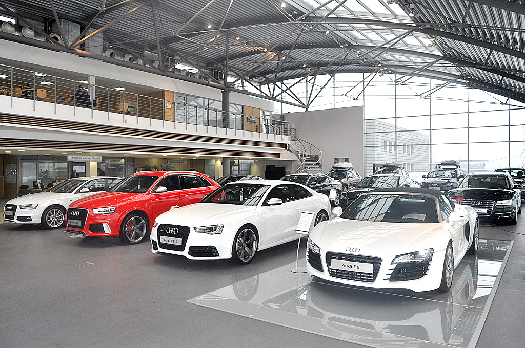 Официальный дилер Audi