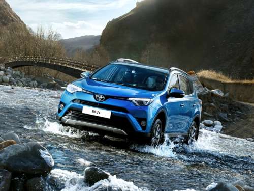 Новая версия кроссовера Toyota RAV4