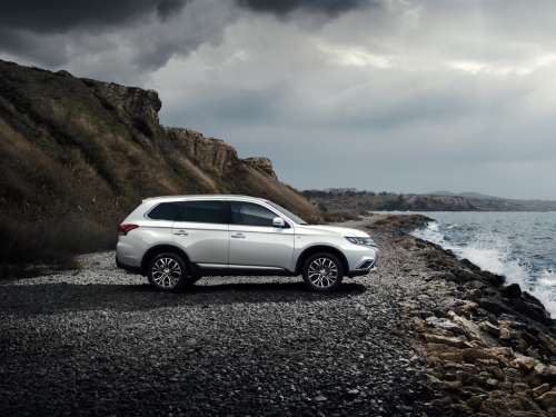 В России Mitsubishi Outlander стал лучше продаваться на 84%