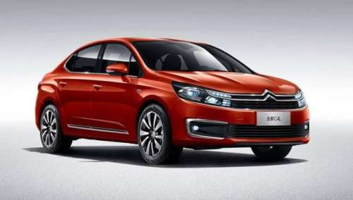 Обновления добрались к седану Citroen C4