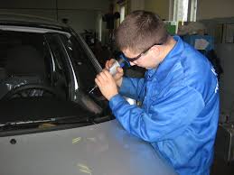 Ремонт автостекла